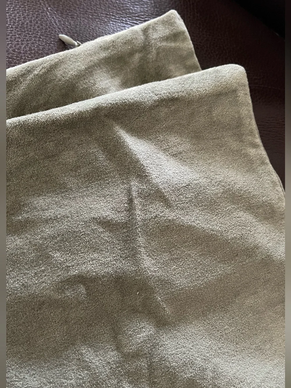 NWOT Quince Cotton Velvet Pillow Cover, 12 X 20 (Moss)